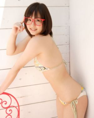 日韩明星模特写真_爱奇艺VIP神马影院手机在线