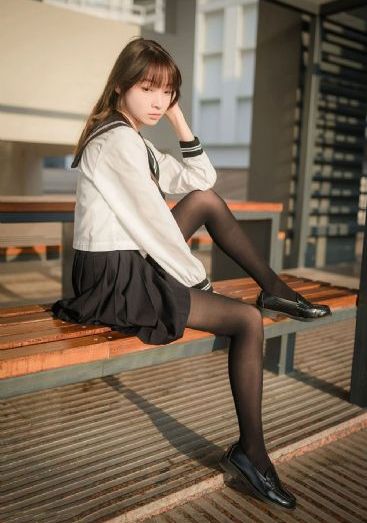 日韩化妆包_超清免费在线观看