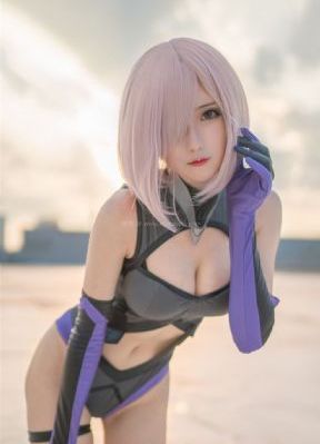 欧美美女7160_蓝光高清在线观看